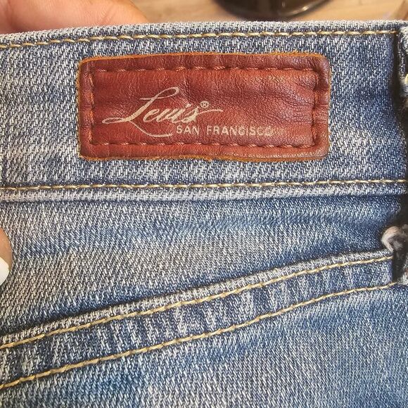 Levi's Women's Demi Curve Skinny Boot Jeans Size 27 - Picture 3 of 3